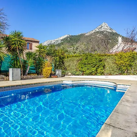 Villa Les Capucines By La Garde (Var)